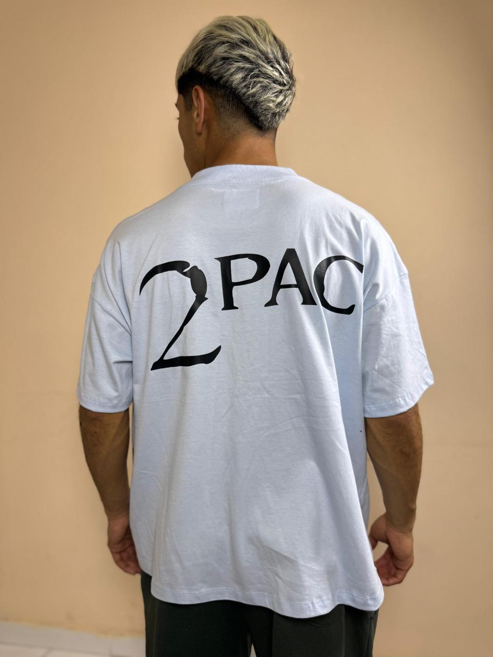 Remera boxy fit - Hueso / Tupac