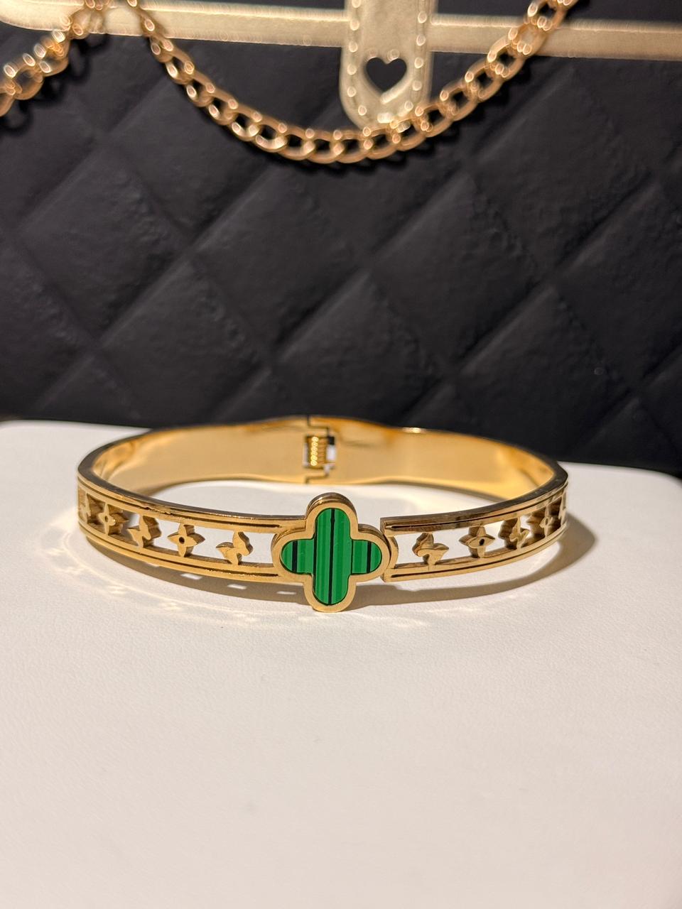 Pulsera Rigidas Dorados - Trebol Verde #4