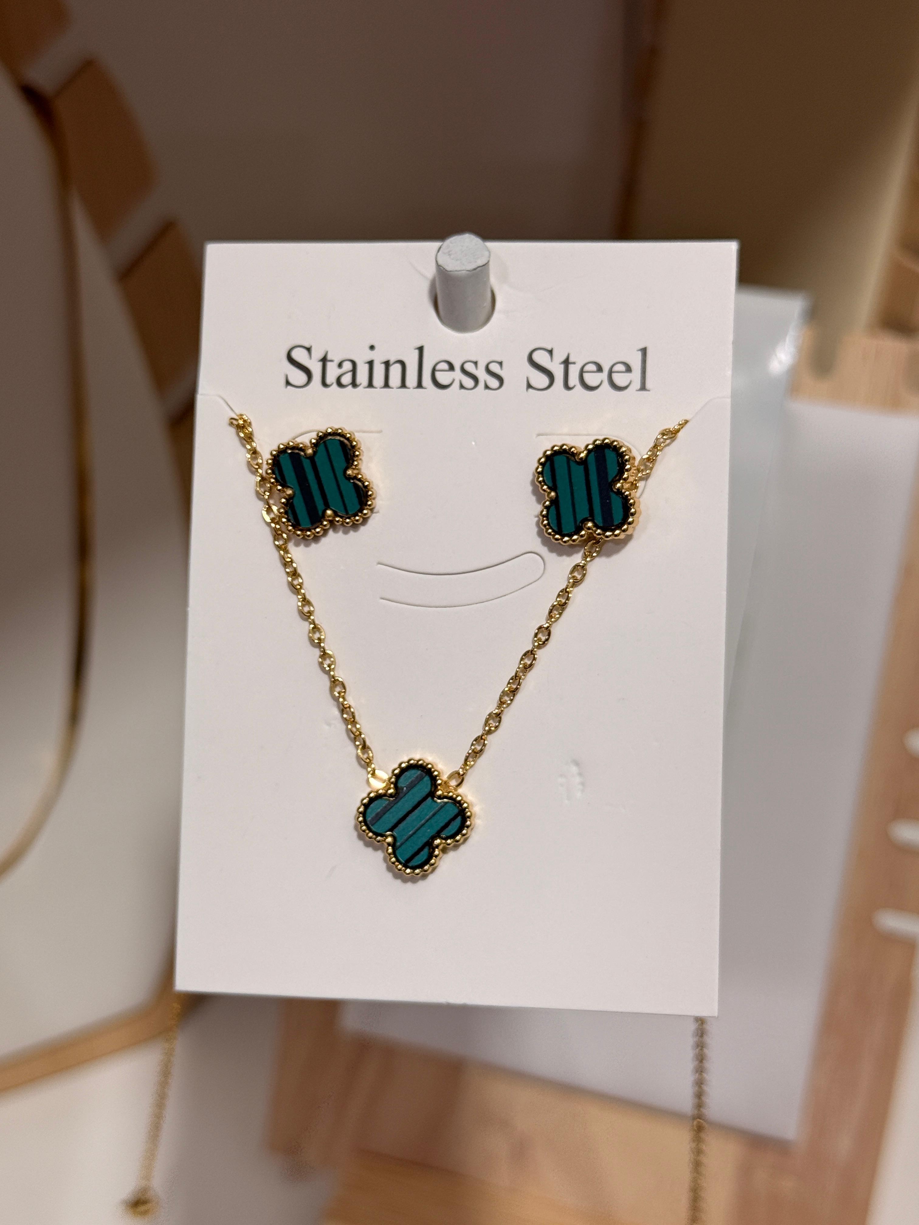 Set de collares - trebol