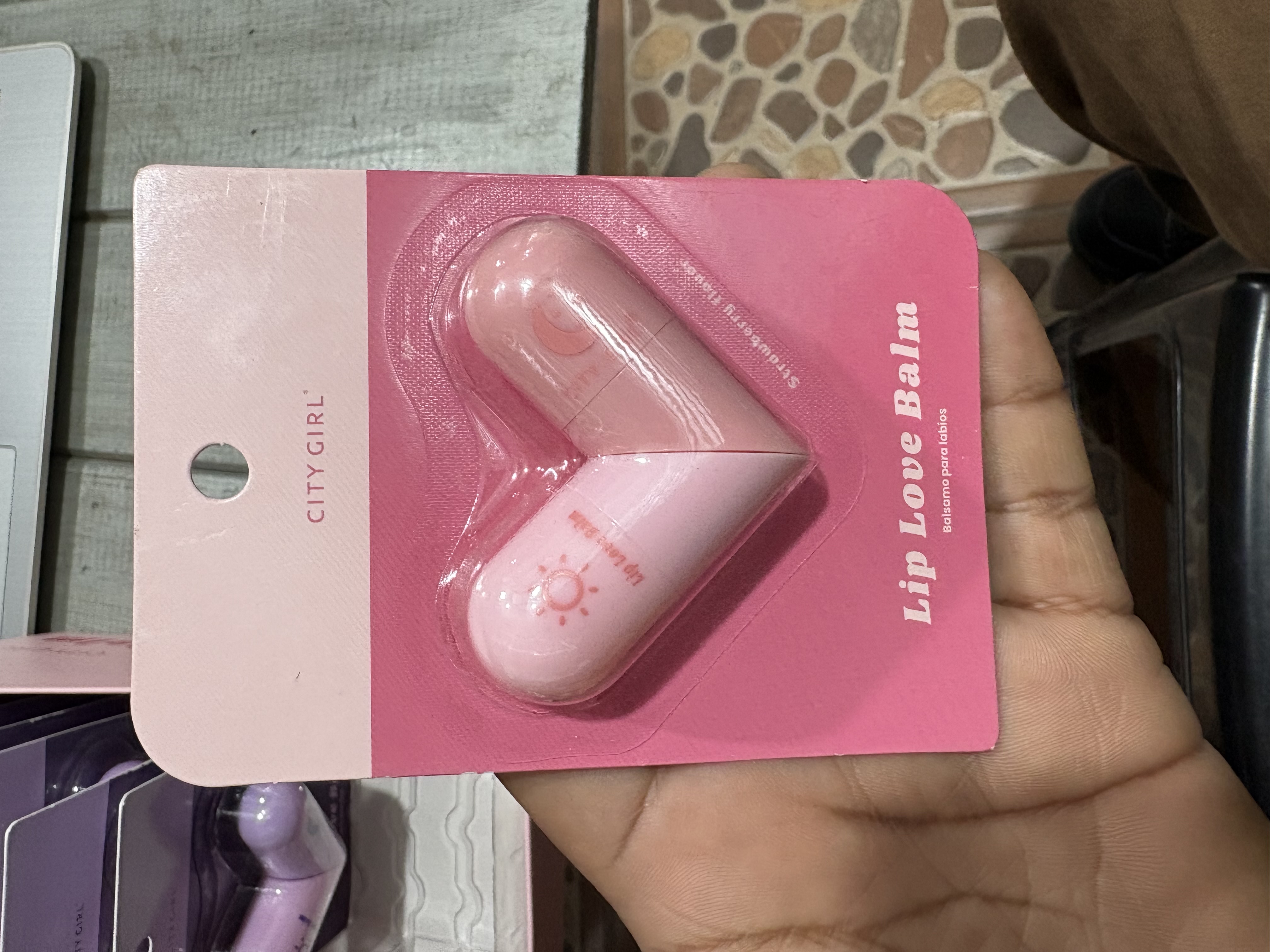 Bálsamo para labios - Lip love Balm 